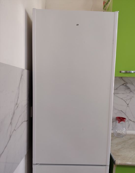 Холодильник - 2 м