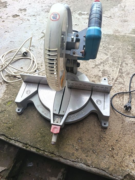 Электроинструментлар сотилади