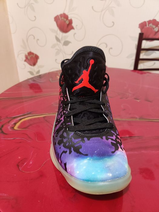 Jordan Zion 3 – NOI – 42,5

Jordan Zion 3 originali, cumpărați din out