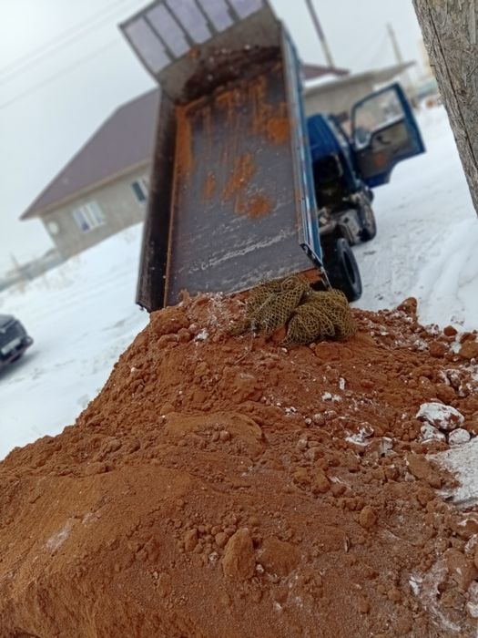 Песок мелкий красный флак.