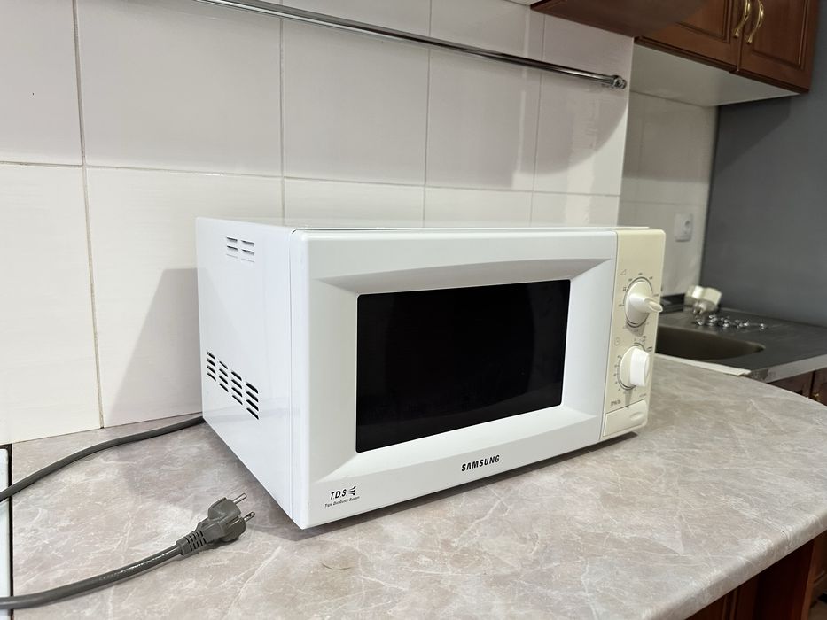 Микроволновая печь