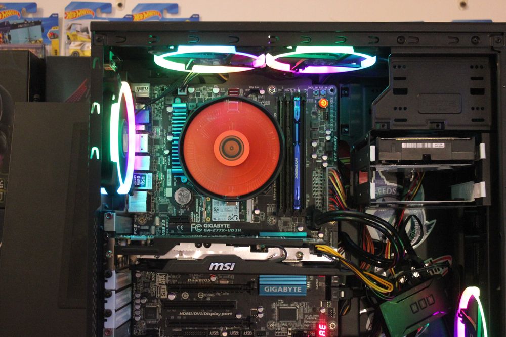 Unitate gaming Intel i5-3570K3.8Ghz/16GB/128mSata+1TBHDD/GTX 660/Win10