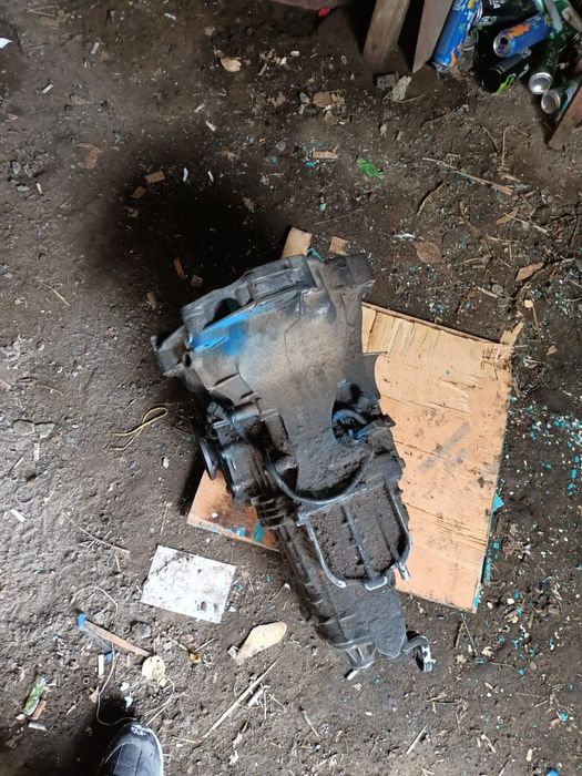 Продам коробку на ауди