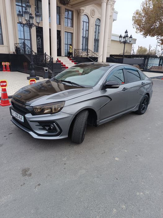 Лада Веста 2016 г.в. Фулл Робот Тюнинг Музыка Аквапринт Тонировка есть