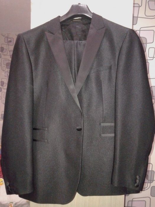 Мъжки костюм ТЕОДОР