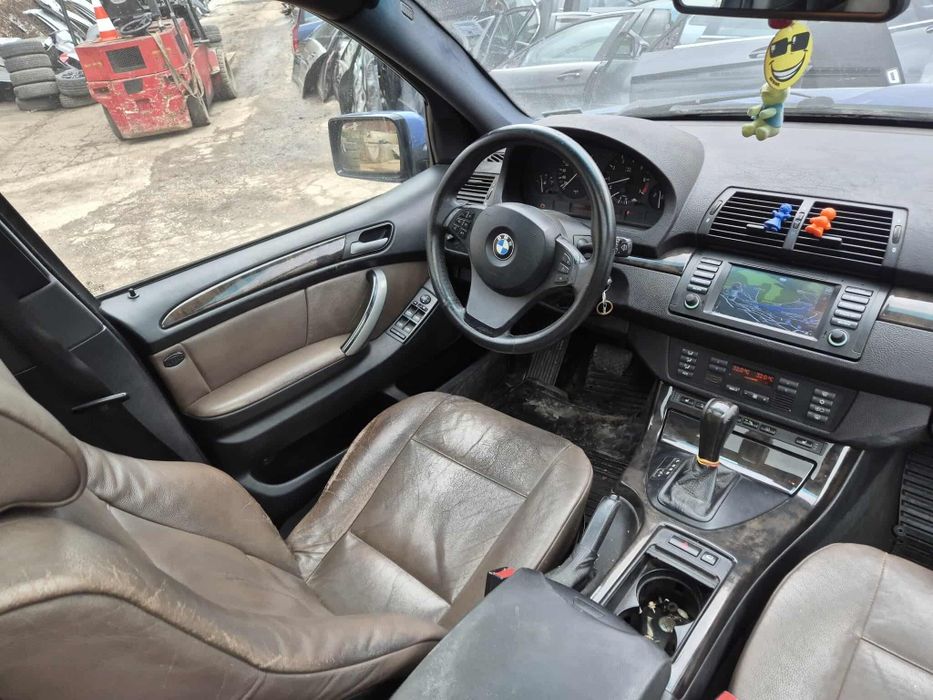BMW X5 E53 4.4i 320кс Face ксенон стъклопакет теглич автоматик НА ЧАСТ