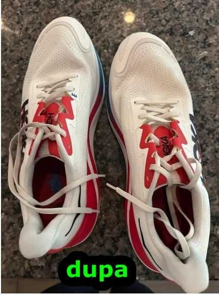 HUSA / Geanta Speciala pentru spalat incaltamintea in masina de rufe