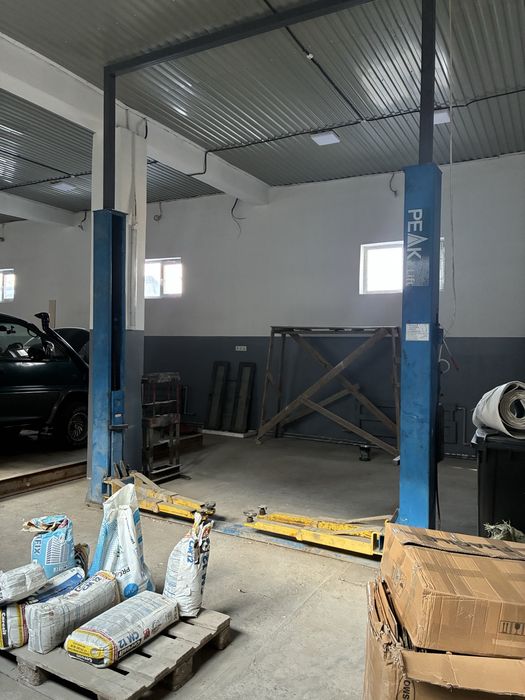 В аренду сдам 3 бокса сто