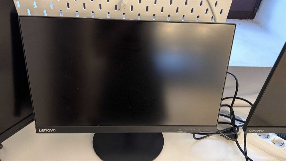 Monitoare de vanzare in stare foarte buna