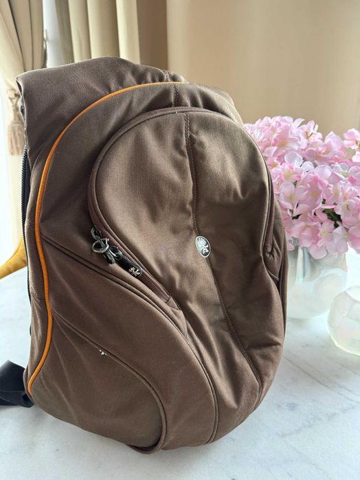 Rucsac Crumpler Premium – impermeabil, foto & laptop