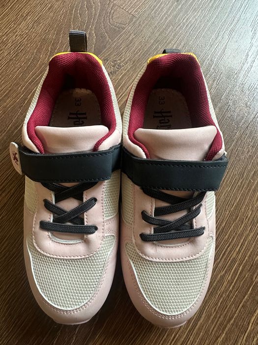 Детски обувки Reserved