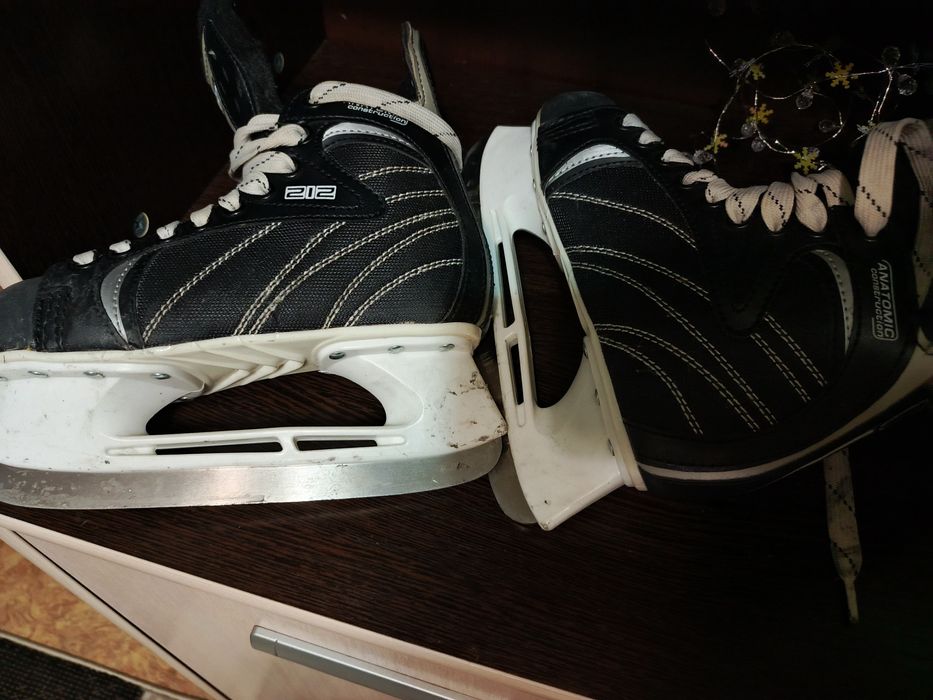 Продам коньки на мальчика