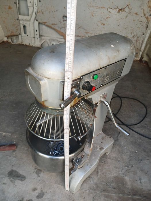 Mixer planetar profesional