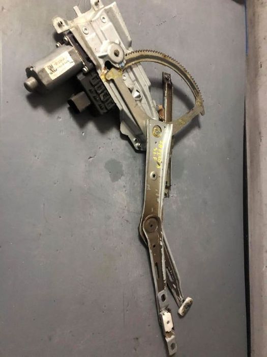 macara geam stanga fata opel zafira b