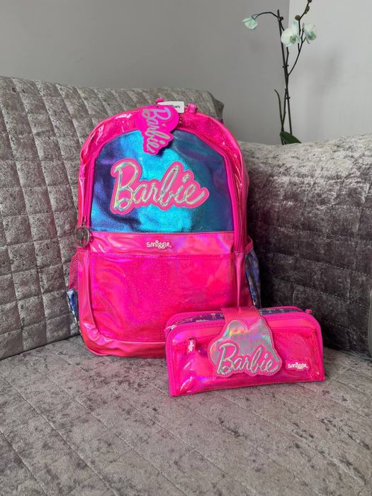 Школьные наборы от smiggle