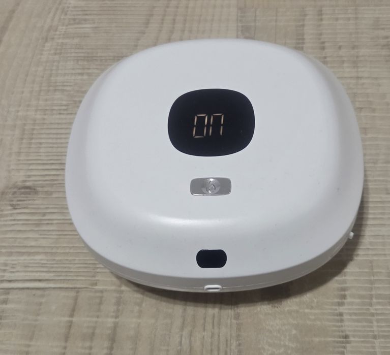 Dozator/Dispenser inteligent de săpun cu senzor