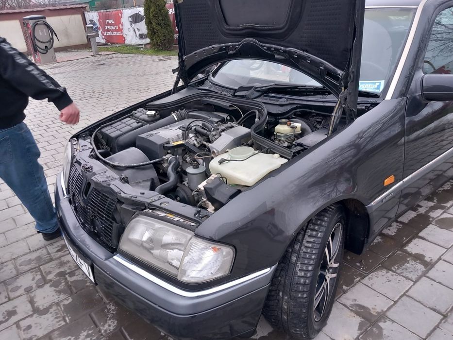 Mercedes Benz C180, W202