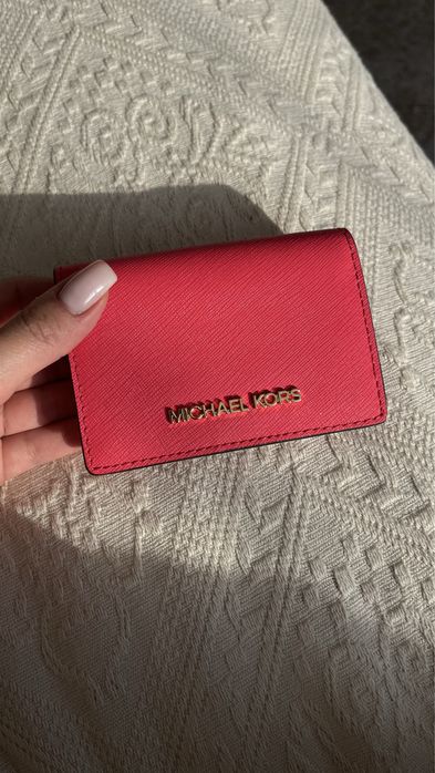 Картхолдеры от Michael Kors