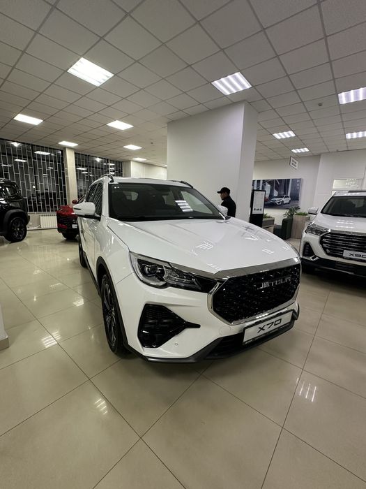 Продам Jetour x70