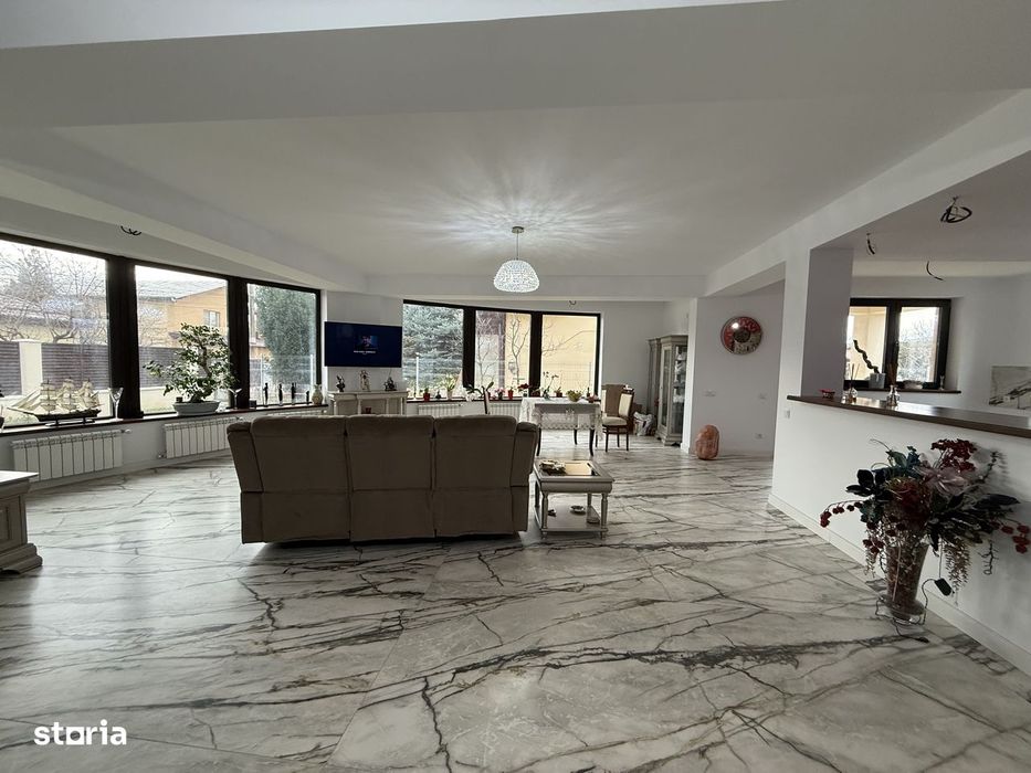 Vila Delux P+1 cu terasă și garaj + teren intravilan 783mp