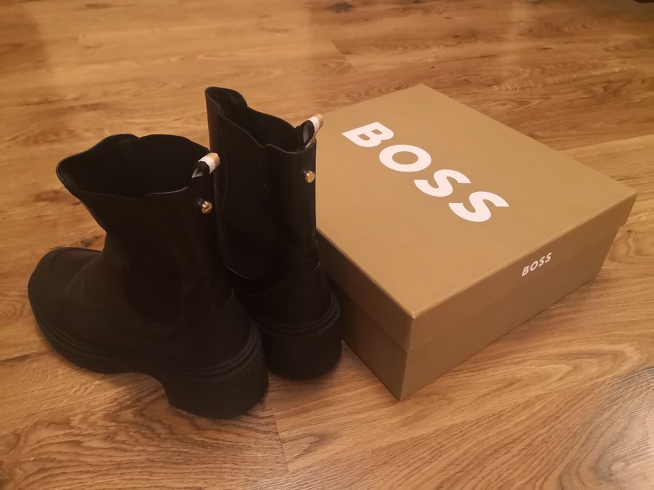 Boss боти естествена кожа