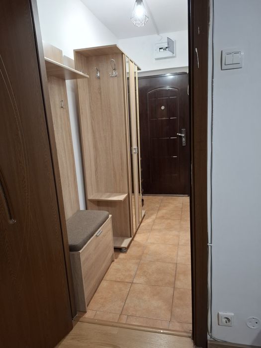 Închiriez apartament 2 camere, Craiova, zona stomatologie