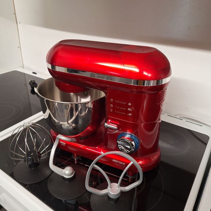 Кухненски робот тестомесачка Делимано Про  1400W