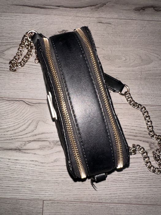 оригинална чанта guess