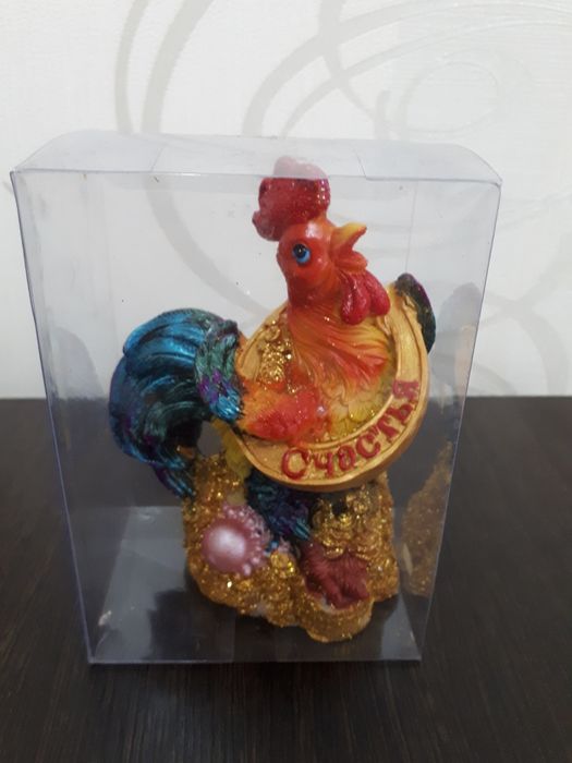 Сувениры фигурки подарок новые