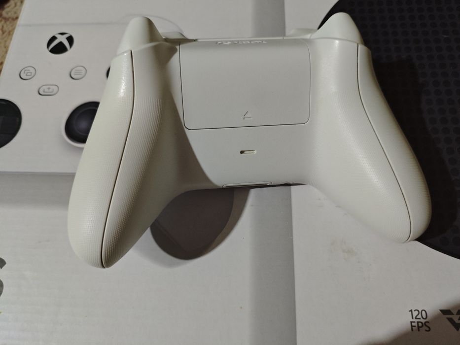 Продам Xbox series s