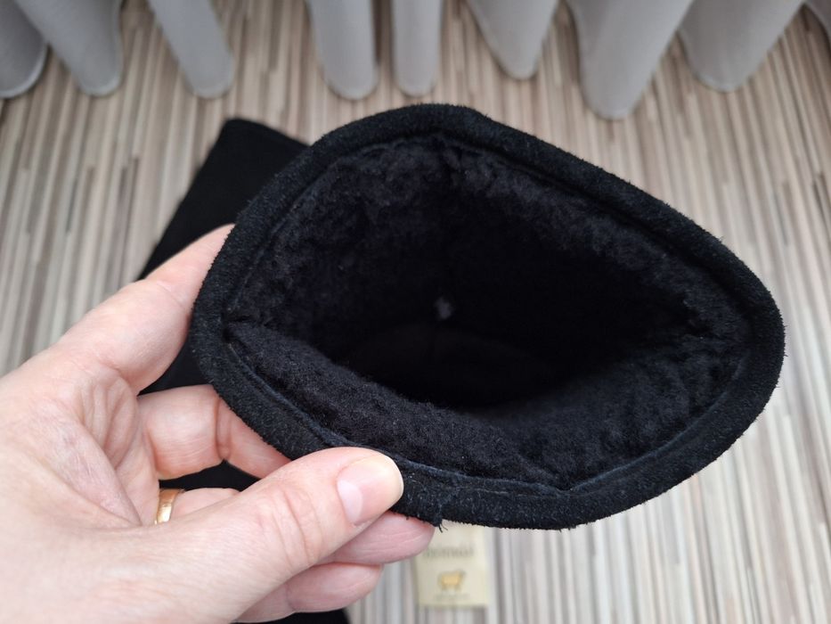 Cizme piele Björndal gen UGG mărime 36.