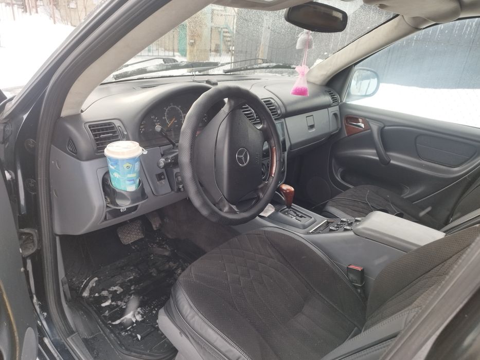 Обменяю 2 машины на 1