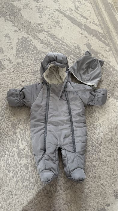 Продам детский комбинезон