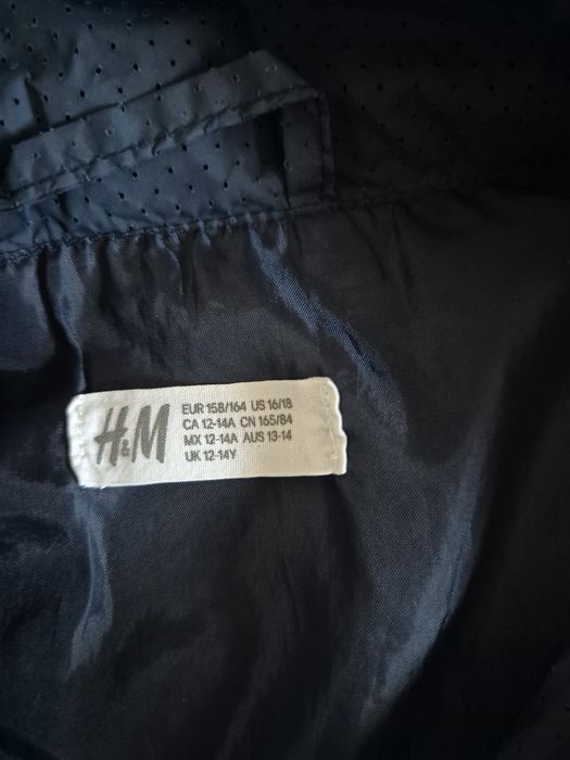 Geaca anti vant subtire H&M marime 158-164