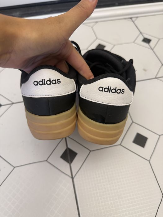 Кроссовки адидас оригинал Adidas
