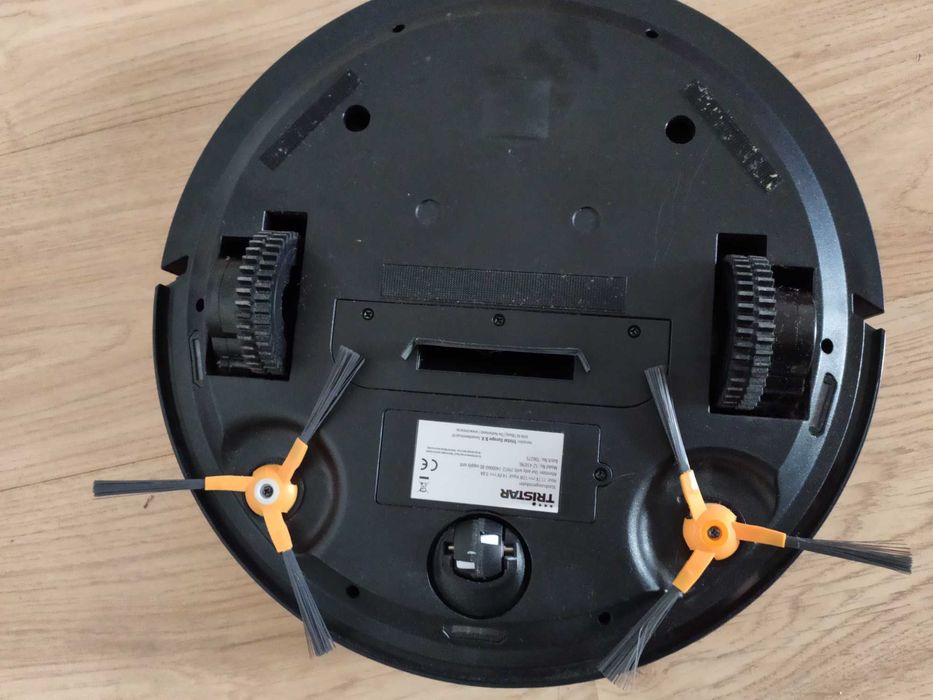 Прахосмукачка робот Tristar