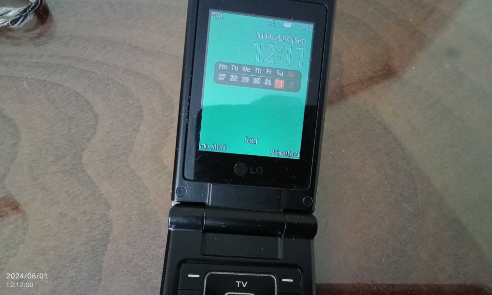 vintage chocolate LG U830 Chocolate fon