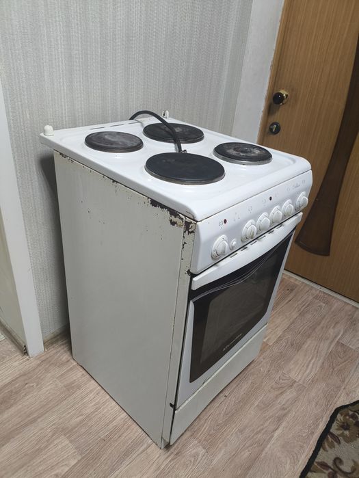 Продам электроплиту