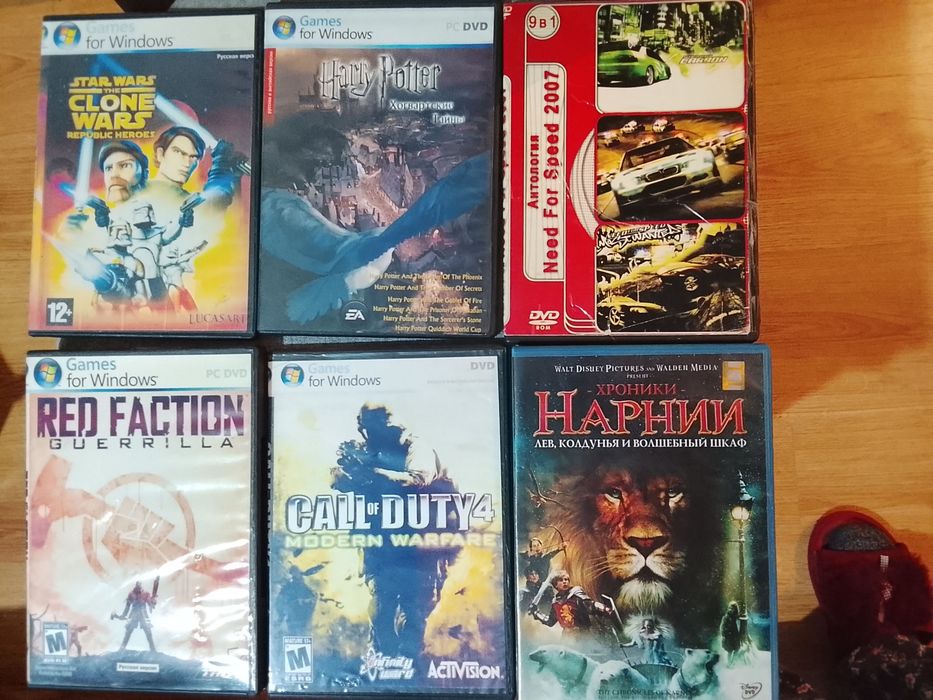 Игры на диске , аудио кассеты