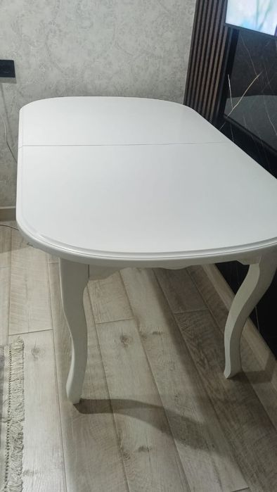 Стол новый торг есть