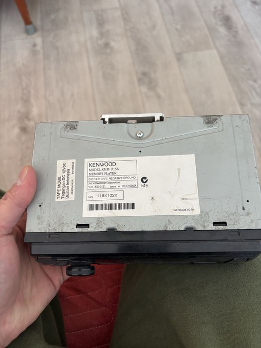 Продам магнитолу