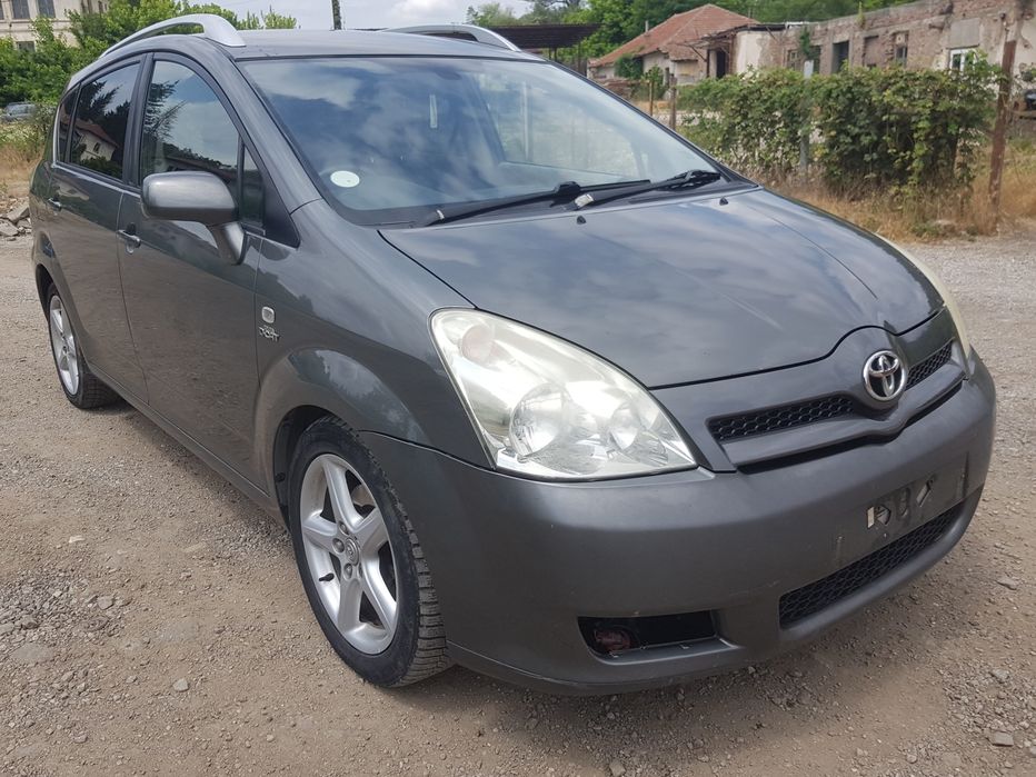 На части!!! Toyota Corolla Verso 2.2 D-cat 177 hp Тойота Корола Версо