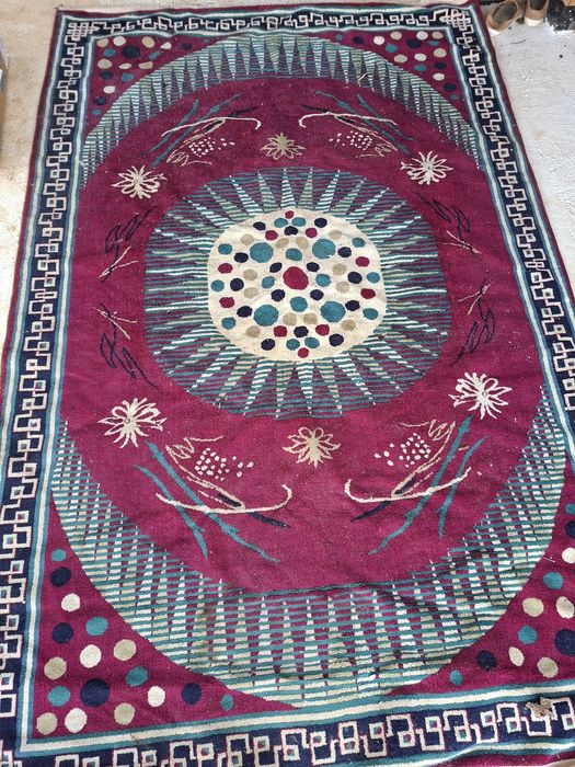 Голям килим  -  използван