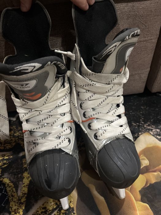 Продам коньки 38 размер