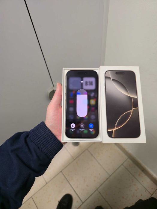 iPhone 16 Pro 256GB Vând sau schimb