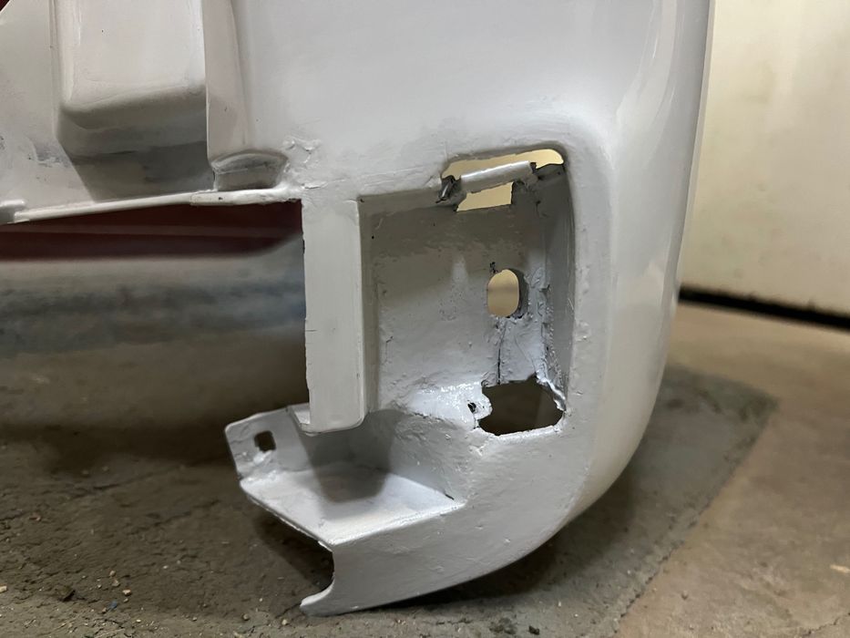 Задна дясна броня за Рено Трафик, Опел Виваро 2014-2019