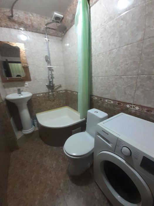 Аренда коракамиш 2 хонали оилага берилади расмдаги уй хамма шароити бо