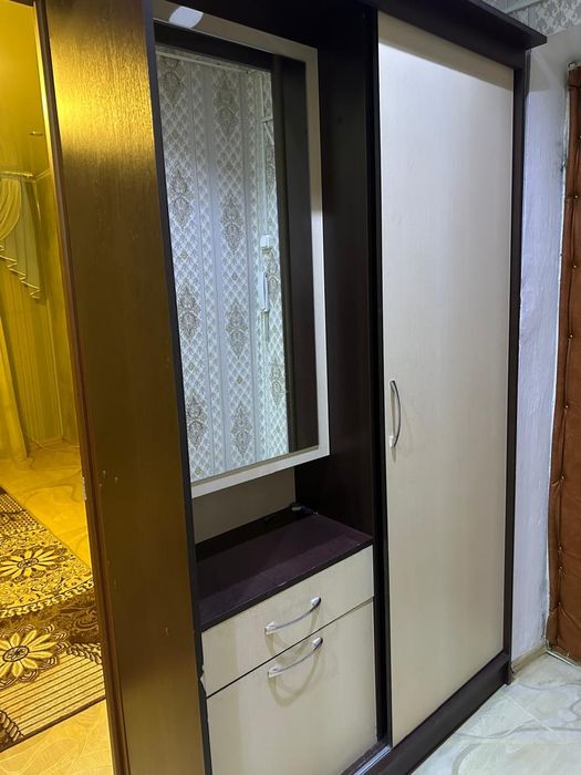 Шкаф для прихожей