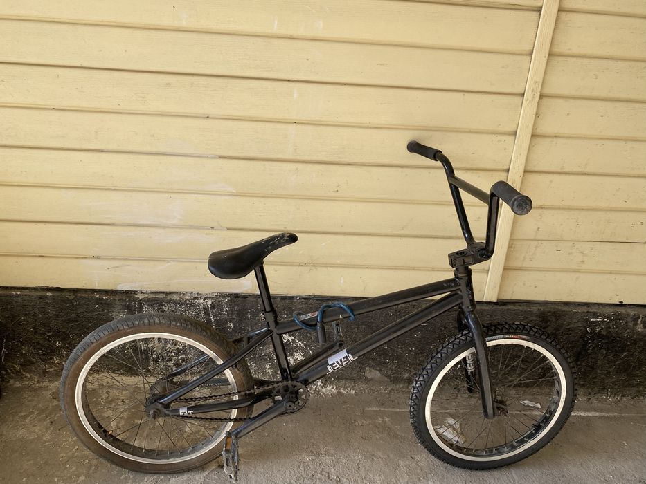 Продаеться велосипед bmx