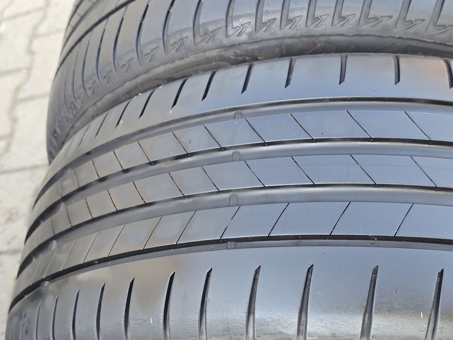 225 45 17 Bridgestone